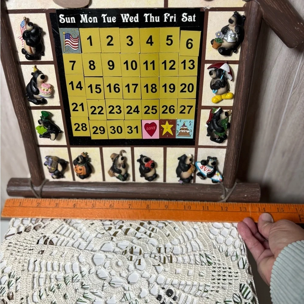 Perpetual Wall Calendar with Bear Animal Figures Collectible Vintage